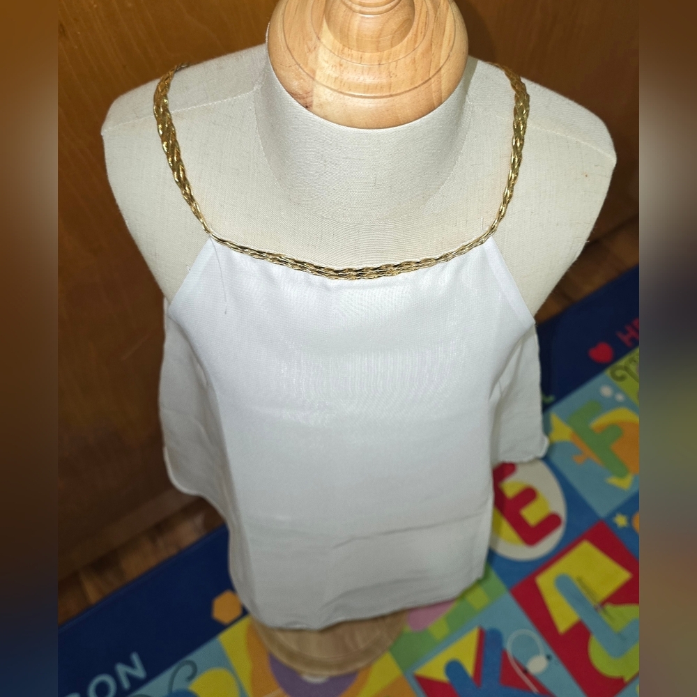 Girls SZ 2 White TOP w/ Gold Braided Neckline Sleeveless / NEW - Picture 3 of 10